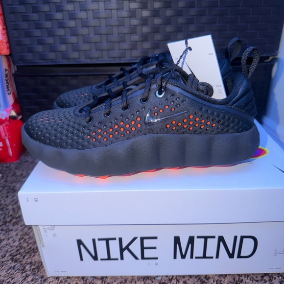 Nike Mind 002 Black Chrome Women’s (Size 7.5W) - IN HAND - READY TO SHIP - Picture 3 of 8